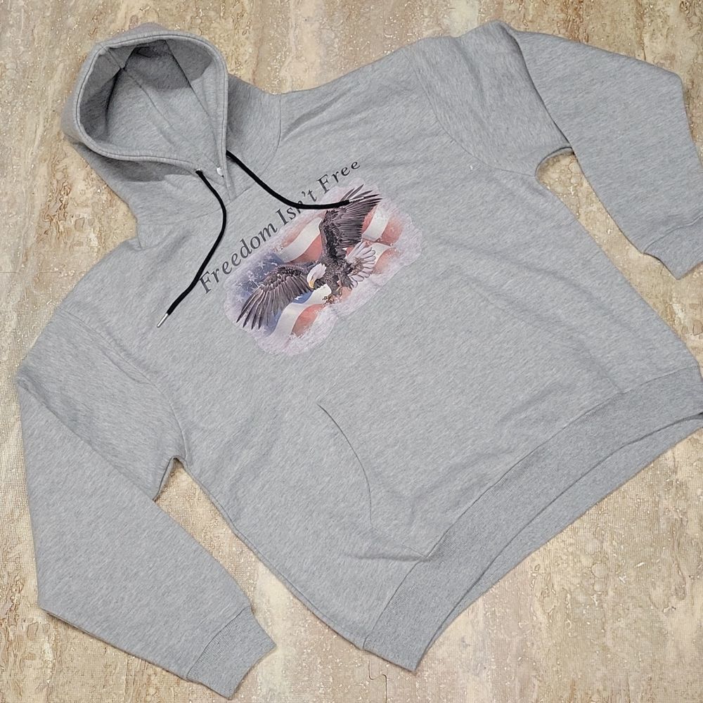 DM MENS "FREEDOM ISN'T FREE" COTTON BLEND HOODIE NEW WITHOUT TAGS SIZE XL